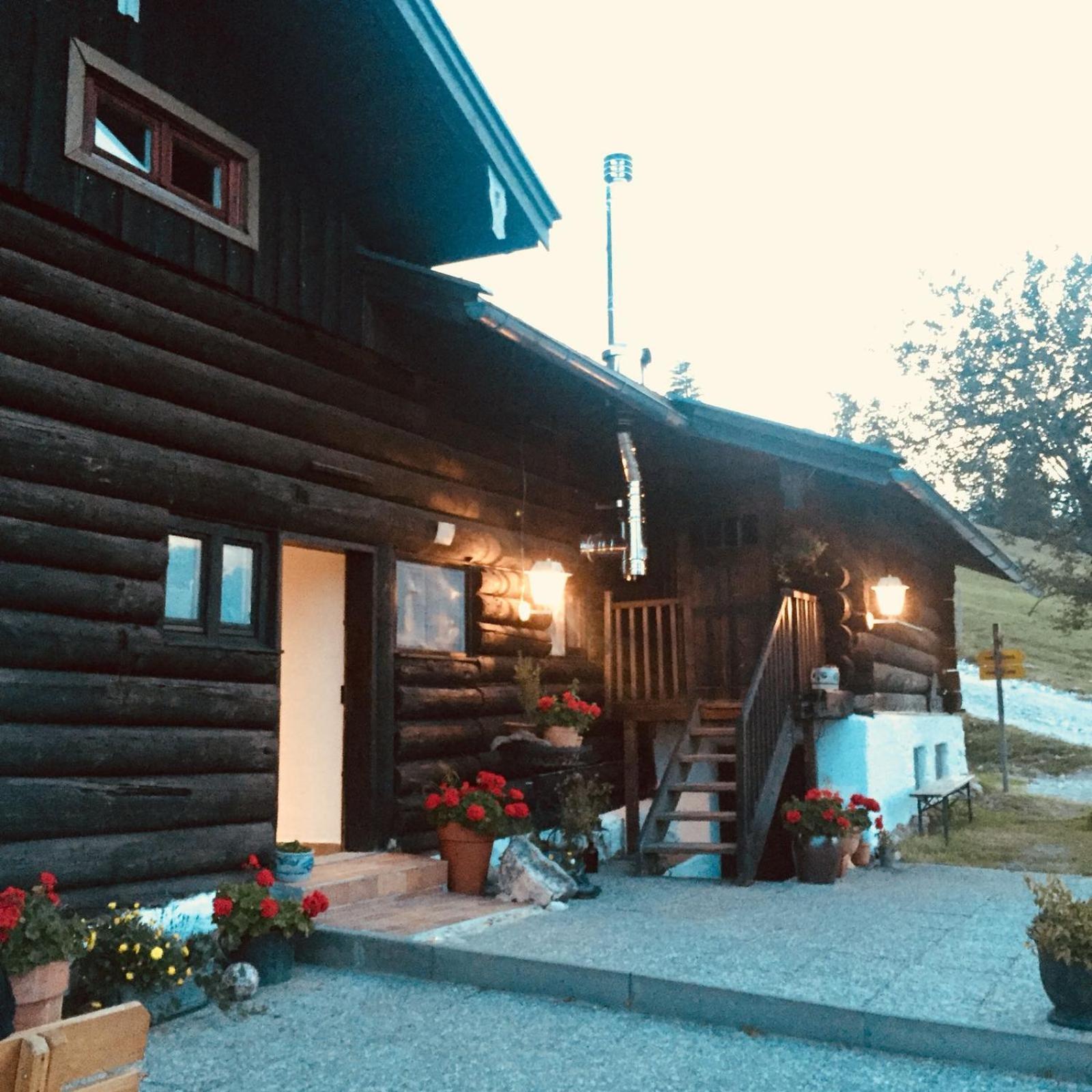 Bruendling-Alm Berggasthof Auf 1167M Auf Dem Hochfelln 卑尔根 外观 照片